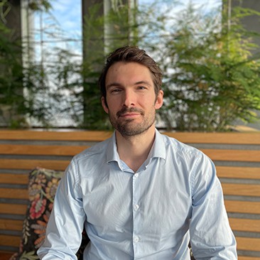 Pierre_Dutton|