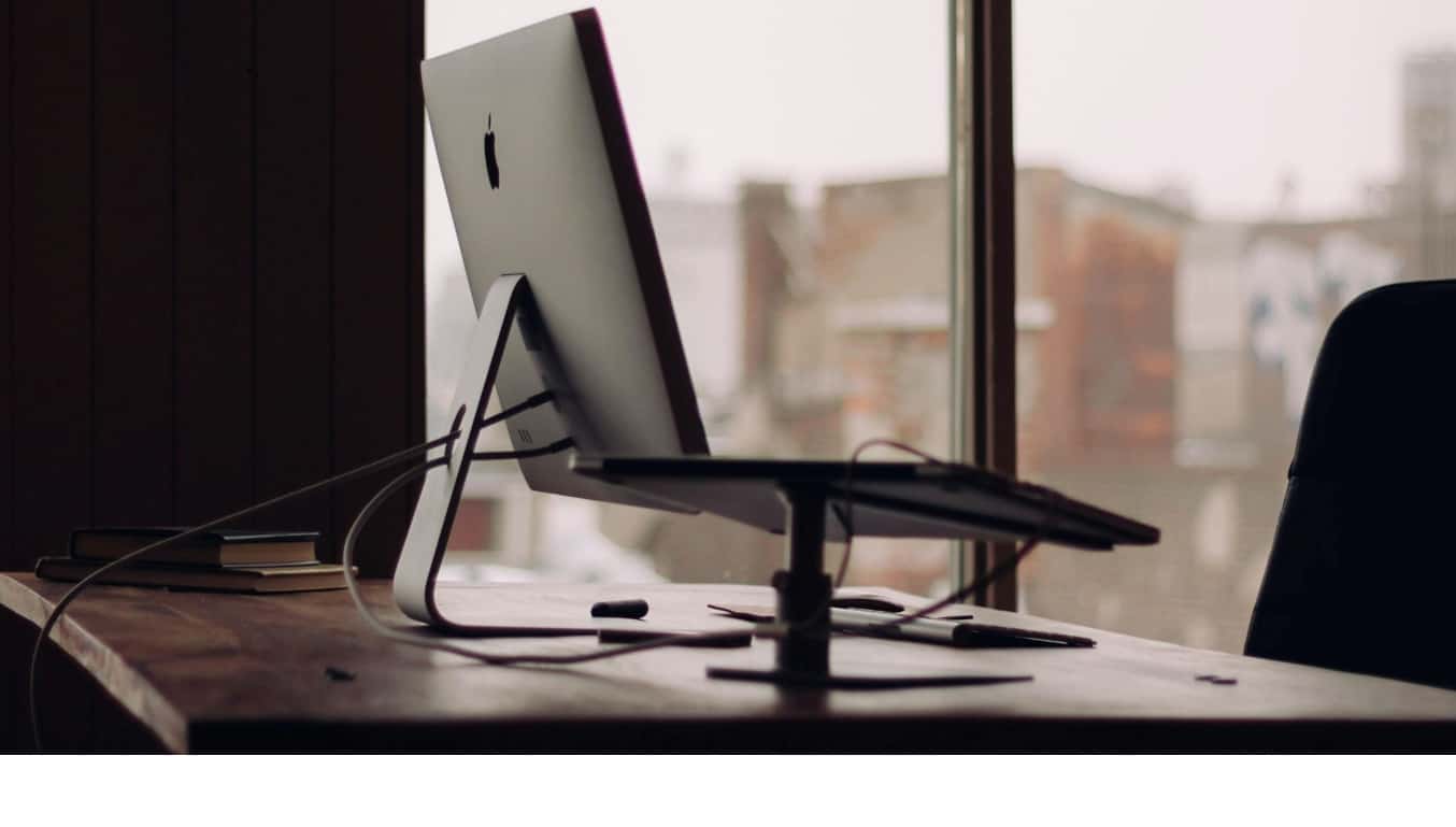 laptop-on-stand
